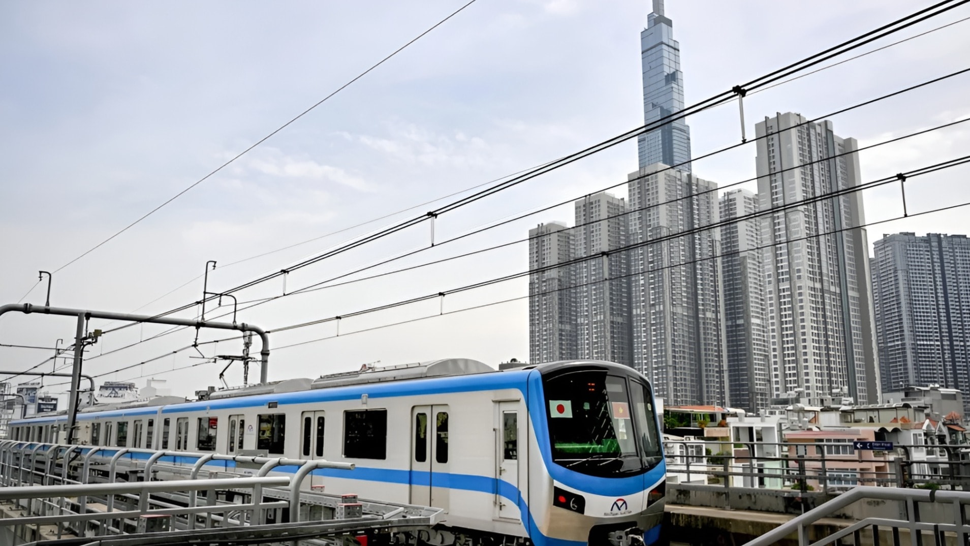 Metro Line 1 runs through Thu Duc